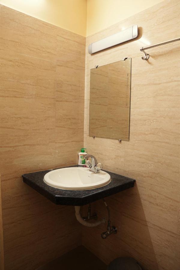 Готель Rama Golden Root New Town Колката Екстер'єр фото